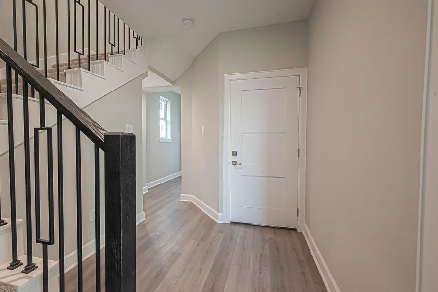 Unit 2: Entry way.