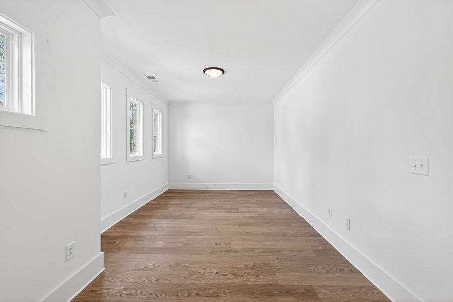 Spacious, unfurnished interior of a new home in , Marietta (Image 36).