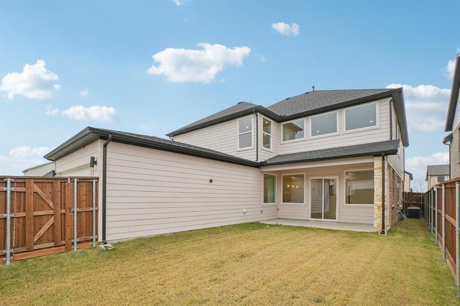 Exterior details and patio area of a home in , Rowlett (Image 26).