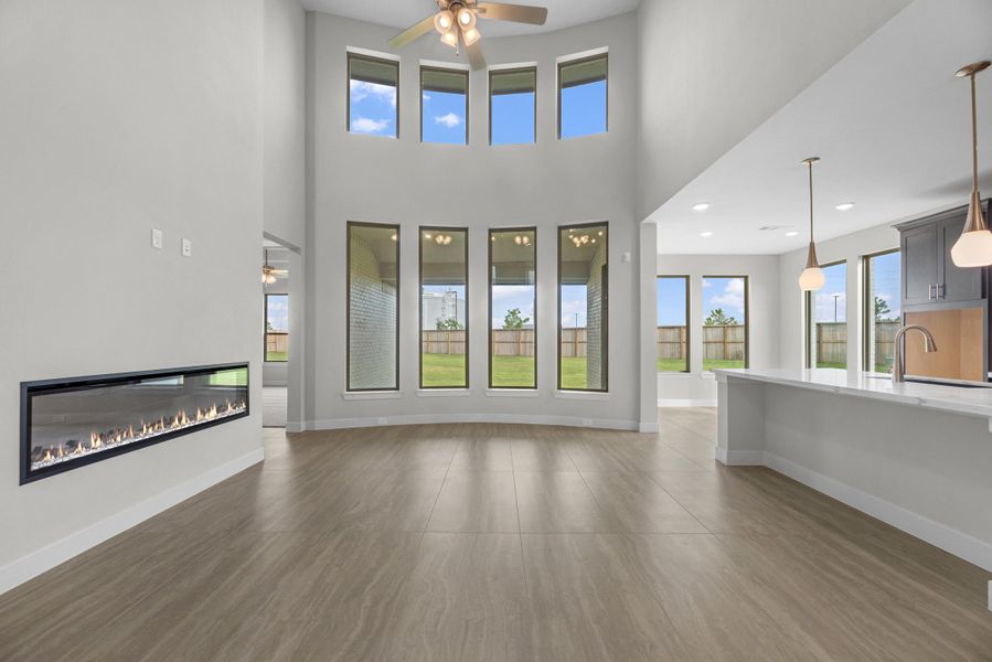 Spacious, unfurnished interior of a new home in Jordan Ranch, Katy (Image 15). Spacious, unfurnished interior of a new home in Jordan Ranch, Katy (Image 15).