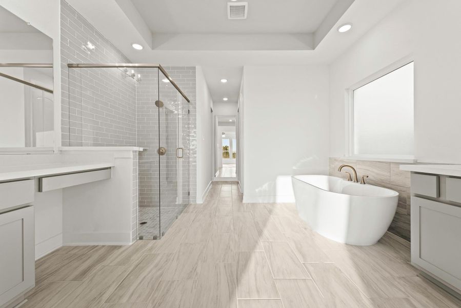 Furnished interior view inside a new home in The Grand Prairie - 60', Hockley (Image 4).