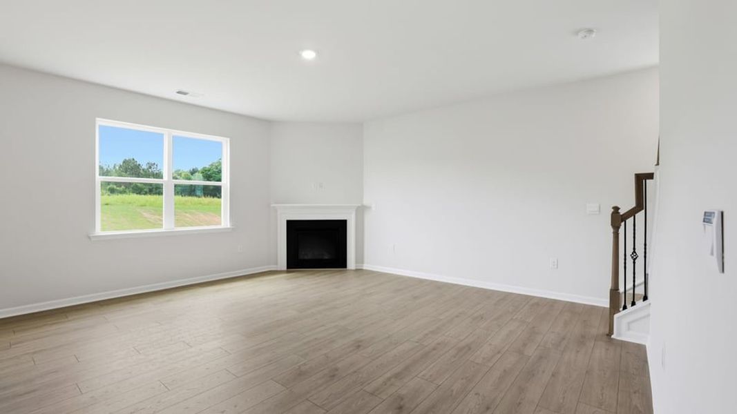 Spacious, unfurnished interior of a new home in Woodglen, Piedmont (Image 22). Spacious, unfurnished interior of a new home in Woodglen, Piedmont (Image 22).