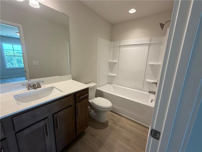 Furnished interior view inside a new home in Mallard’s Landing, Jefferson (Image 15).