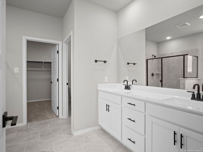 Furnished interior view inside a new home in Horizon Pointe, Converse (Image 11). Furnished interior view inside a new home in Horizon Pointe, Converse (Image 11).