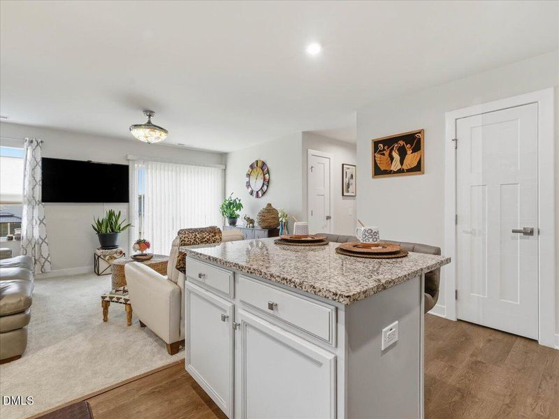 16-Kitchen 16-Kitchen