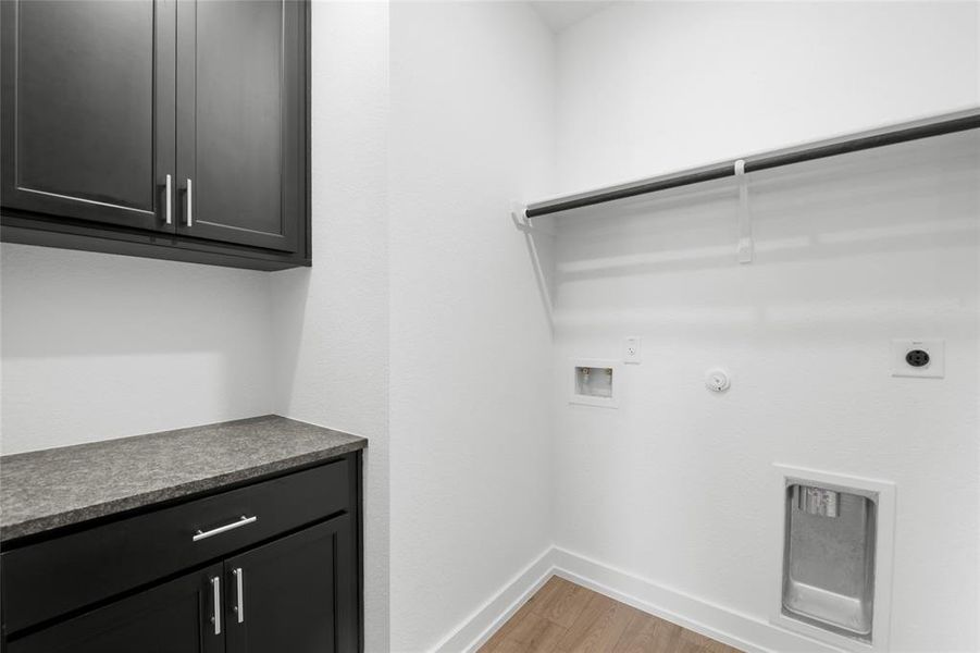 Furnished interior view inside a new home in Rosenthal Estates, Lorena (Image 5).