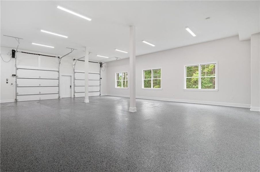 Spacious, unfurnished interior of a new home in , Acworth (Image 27).