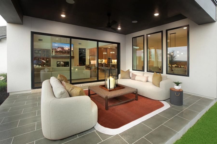 Brookdale II Outdoor Living Area Brookdale II Outdoor Living Area