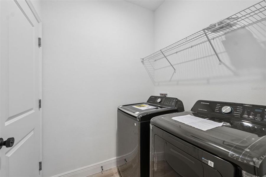 Furnished interior view inside a new home in , Ocala (Image 5).