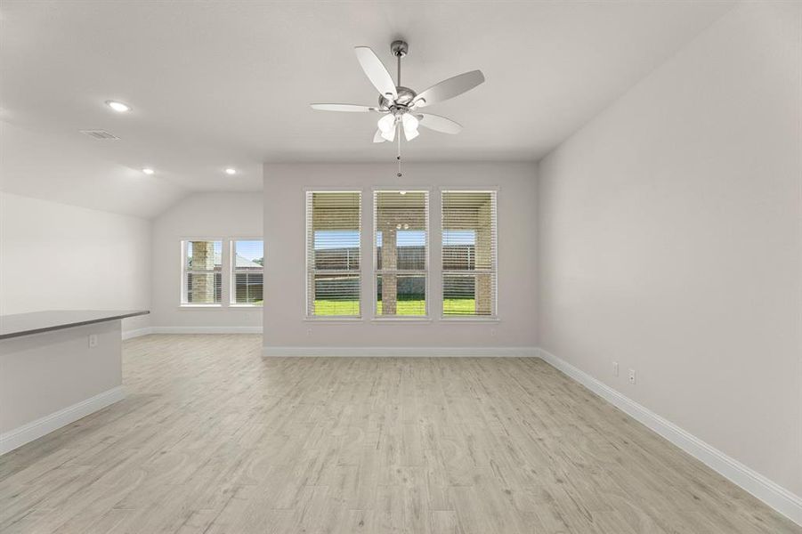 15. 108 Meadow - Family 15. 108 Meadow - Family