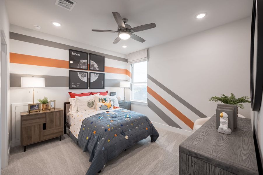 Representative furnished interior of a home built from the Cormorant by Tri Pointe Homes in Trillium, Richmond (Image 27).