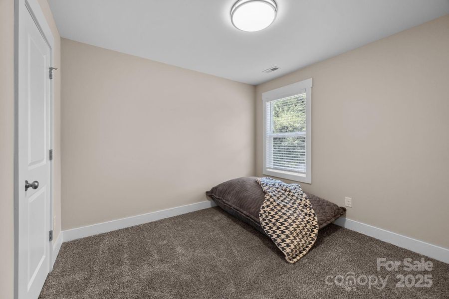 Image 31 of a home in .