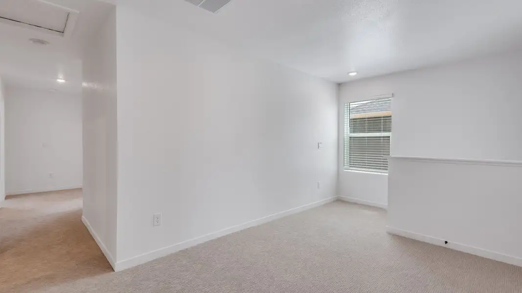 Spacious, unfurnished interior of a new home in Prairie Song, Windsor (Image 18). Spacious, unfurnished interior of a new home in Prairie Song, Windsor (Image 18).