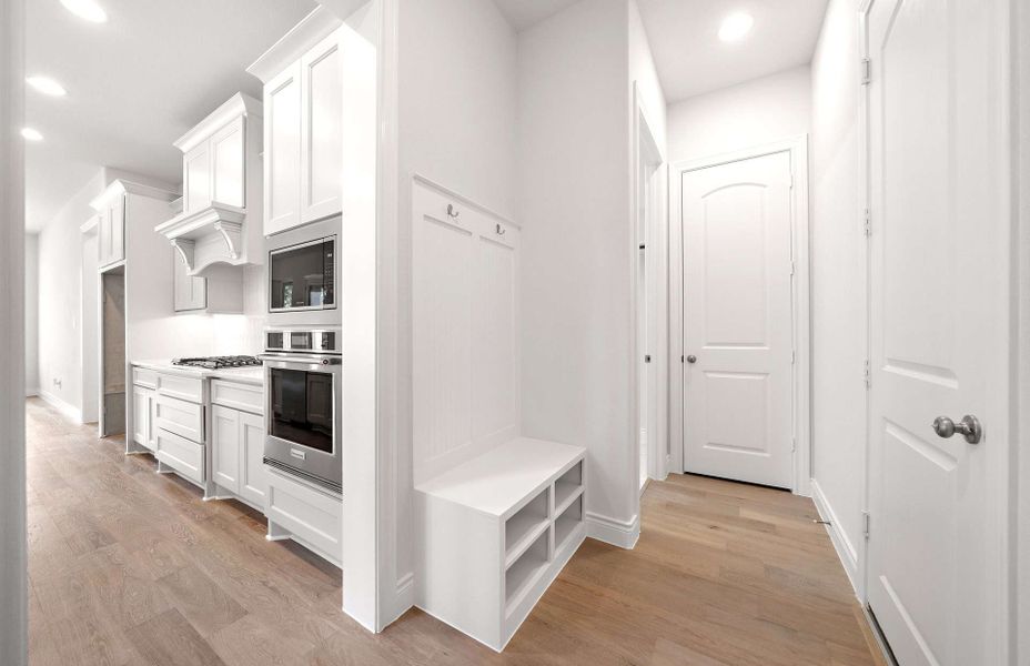 Representative furnished interior of a home built from the 3799AU by Ravenna Homes in Audubon 60′, Magnolia (Image 13).