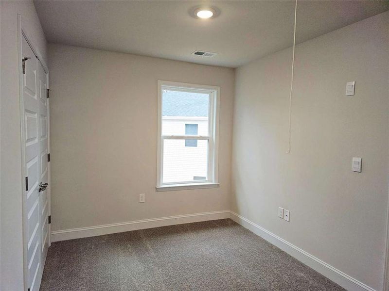Spacious, unfurnished interior of a new home in Scarlett Place, Bowdon (Image 9). Spacious, unfurnished interior of a new home in Scarlett Place, Bowdon (Image 9).