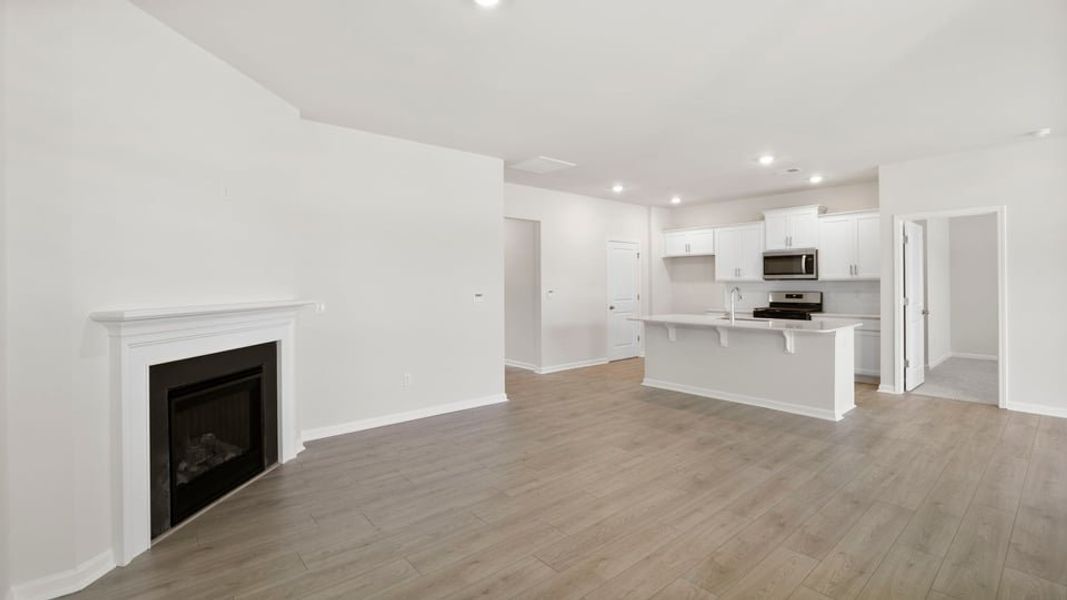 Spacious, unfurnished interior of a new home in Foxbank, Gray Court (Image 24).