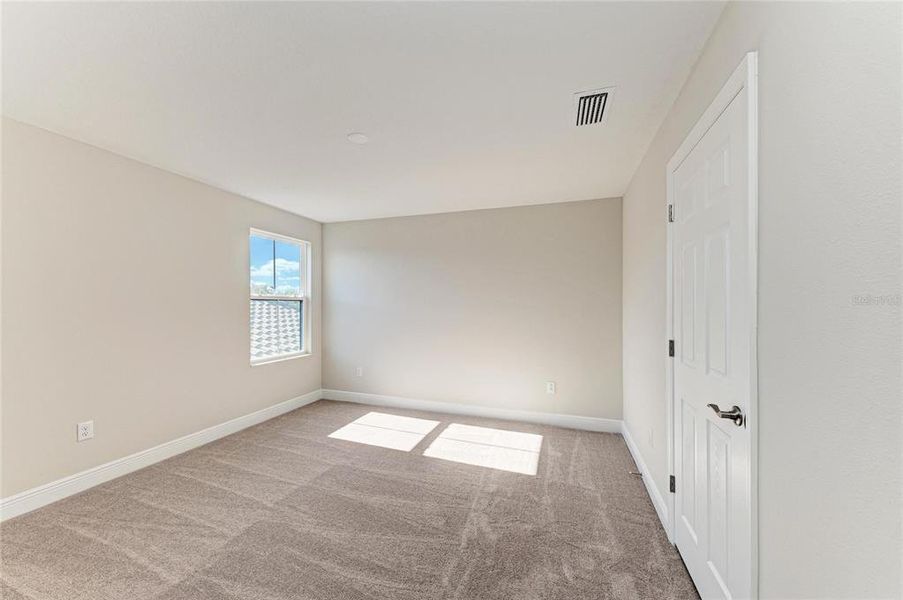 Spacious, unfurnished interior of a new home in Crosswind Ranch, Parrish (Image 26).