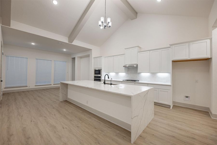 **PHOTOS REPRESENTATIVE OF FLOORPLAN ONLY**