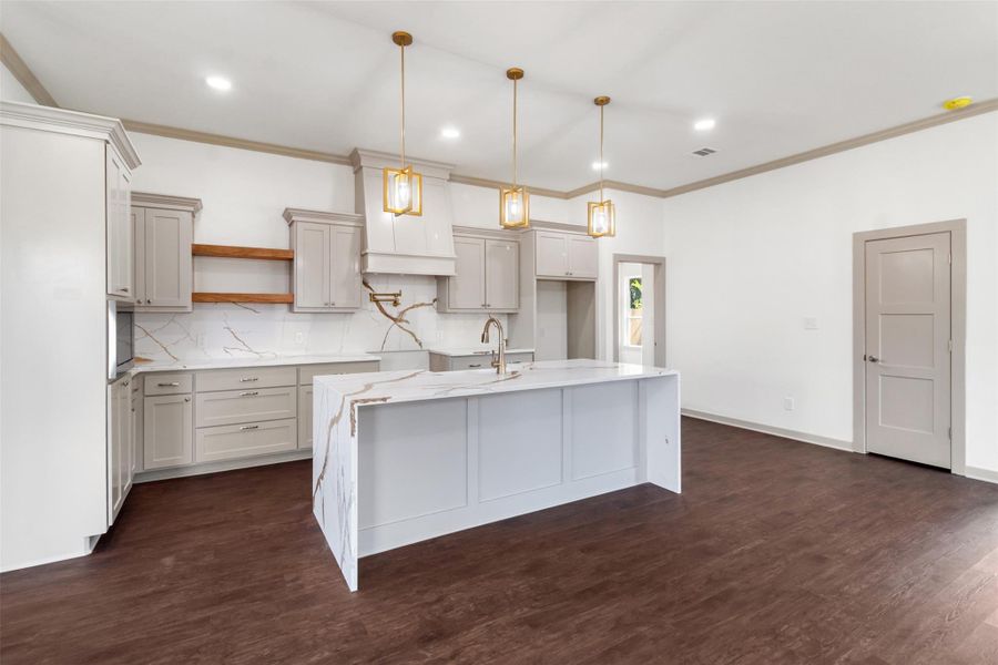 Furnished interior view inside a new home in , Bryan (Image 4).