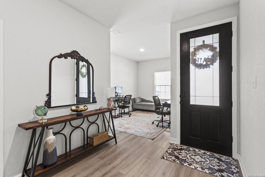 Furnished interior view inside a new home in , Schertz (Image 5).