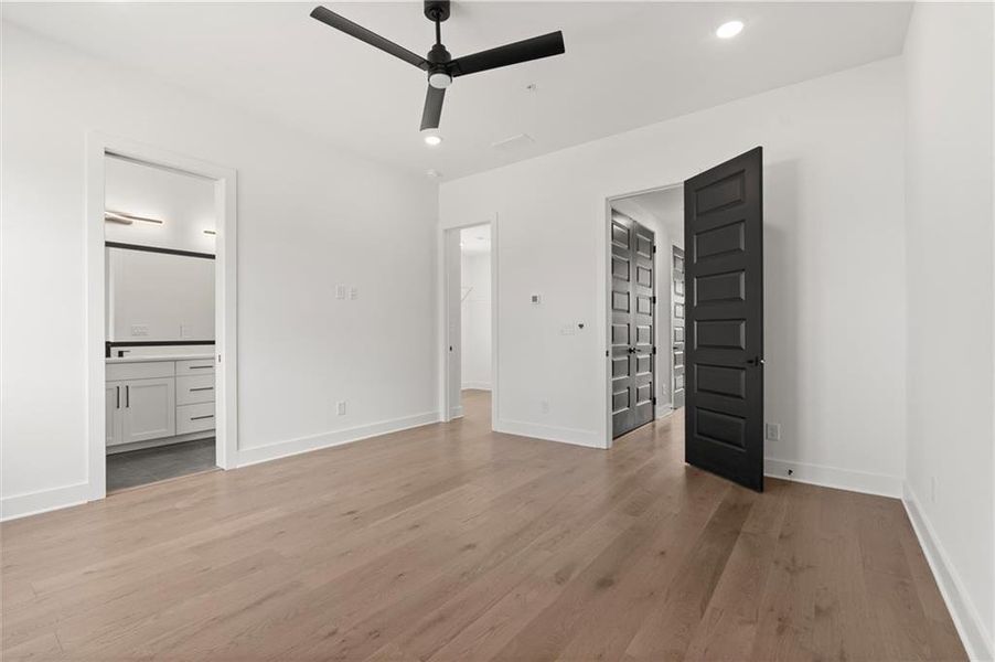 Spacious, unfurnished interior of a new home in , Alpharetta (Image 34).