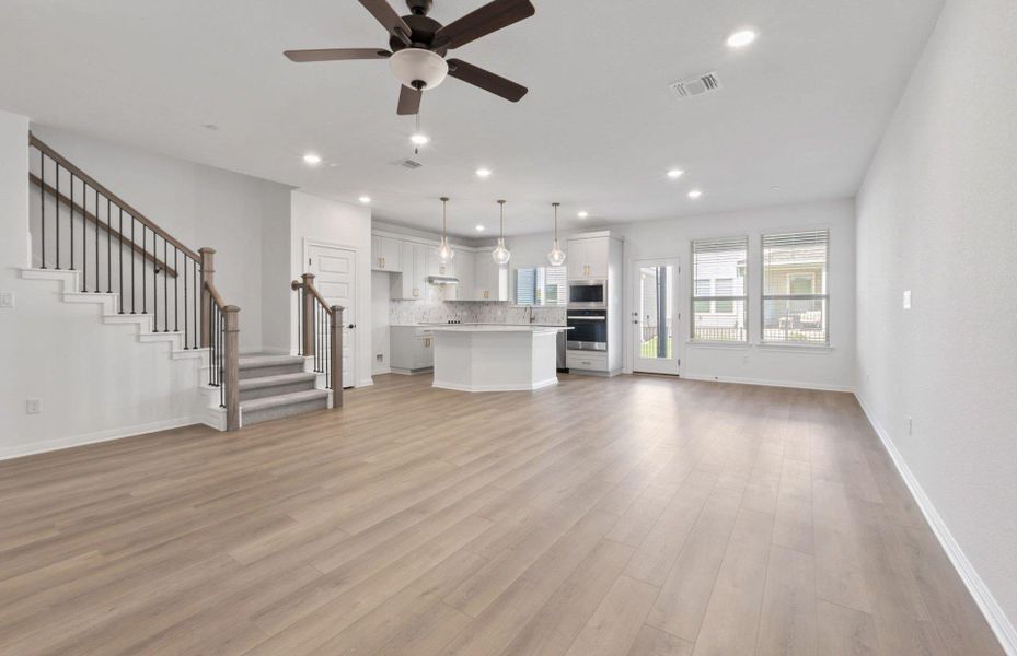 Image 30 of a home in Whitestone Preserve.