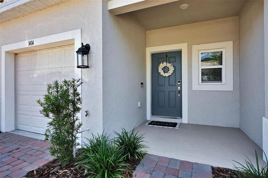 Exterior details and patio area of a home in , Kissimmee (Image 3). Exterior details and patio area of a home in , Kissimmee (Image 3).