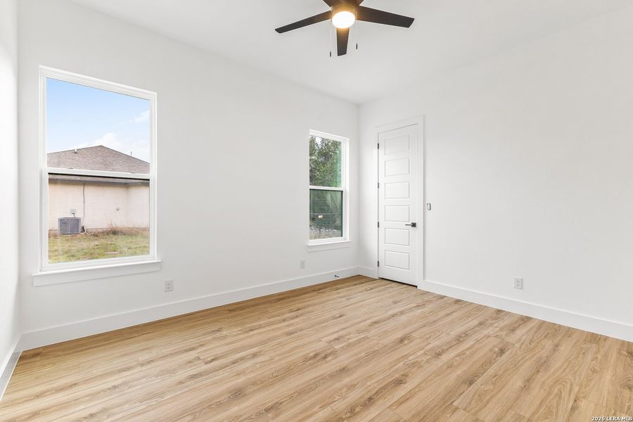 Spacious, unfurnished interior of a new home in , Spring Branch (Image 23). Spacious, unfurnished interior of a new home in , Spring Branch (Image 23).