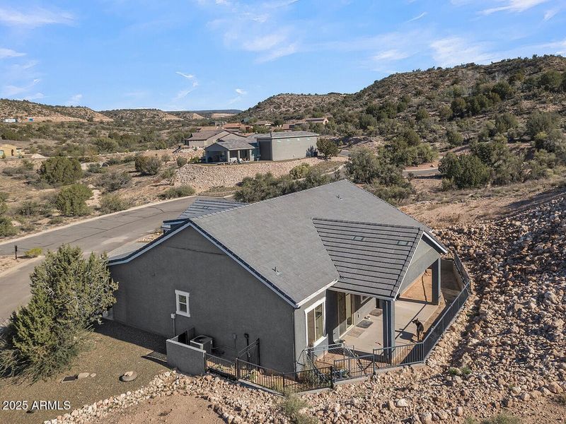 DJI_0890-1280 DJI_0890-1280