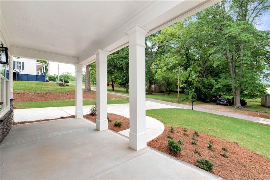 Exterior details and patio area of a home in , Commerce (Image 35).