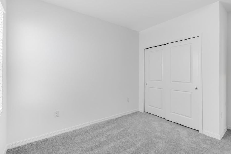 Spacious, unfurnished interior of a new home in Palm Wind, Hudson (Image 11).