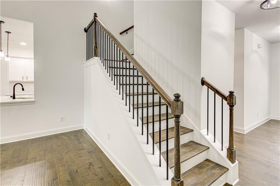 Spacious, unfurnished interior of a new home in , Villa Rica (Image 63).