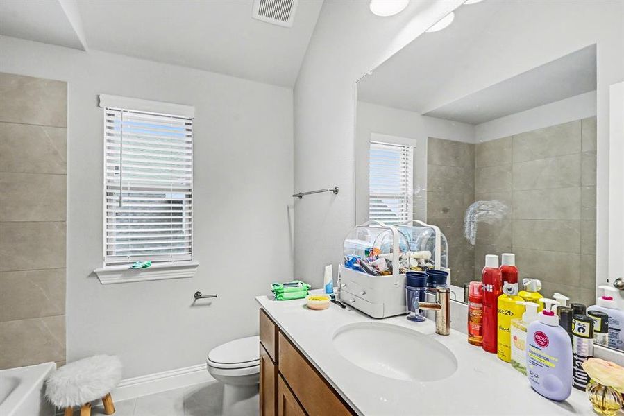Furnished interior view inside a new home in Pecan Square, Justin (Image 27).