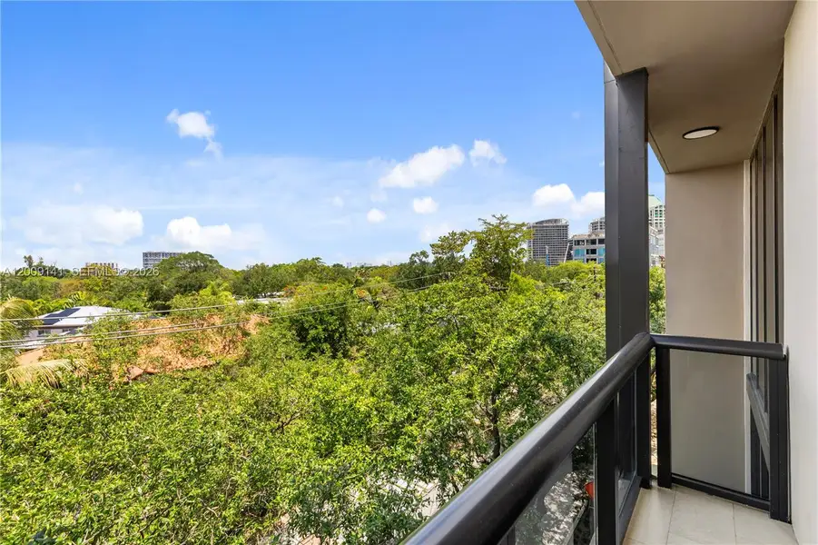 Exterior details and patio area of a home in , Miami (Image 20).