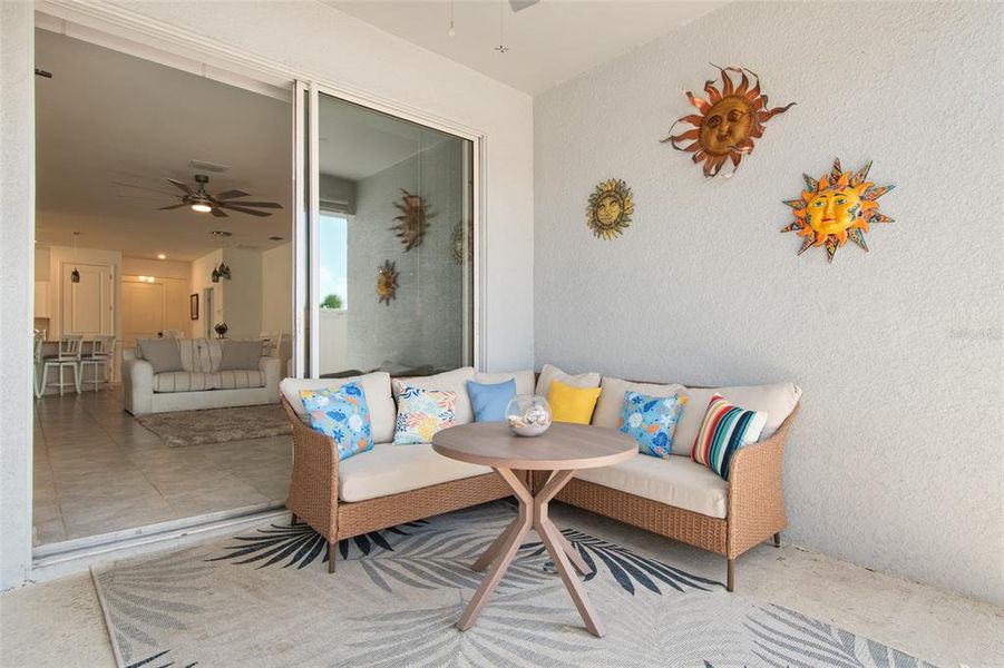 Furnished interior view inside a new home in , Winter Haven (Image 46).