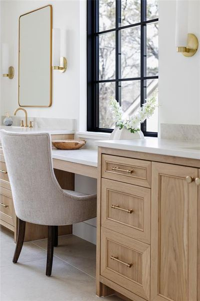 Furnished interior view inside a new home in , Dallas (Image 14).