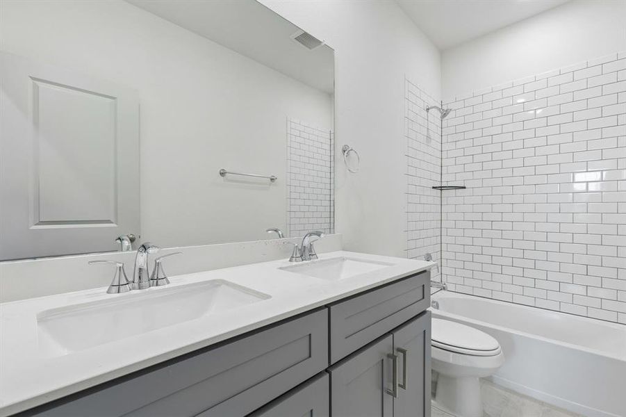 Furnished interior view inside a new home in Bellagio, Forney (Image 5).