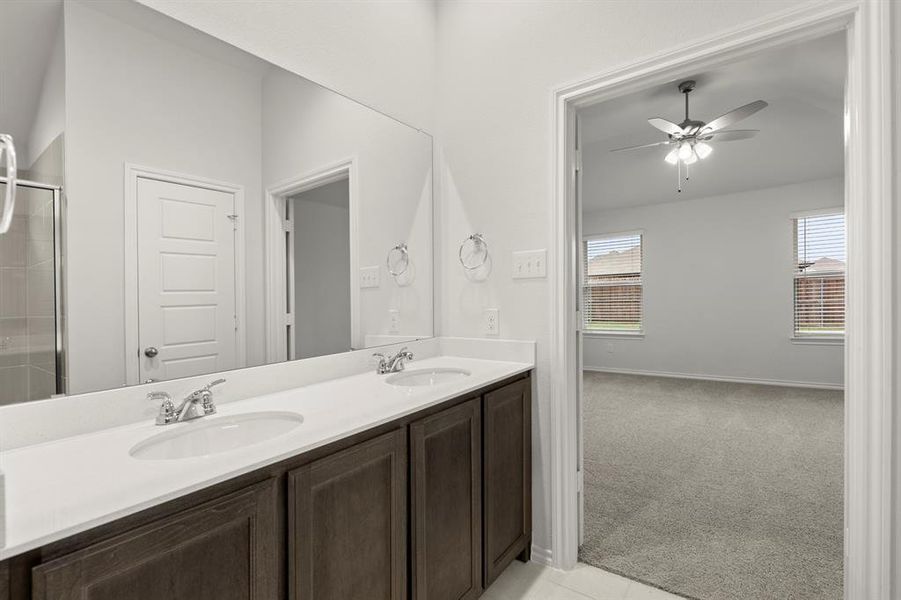 23. 3253 Mercer - Bath (4)