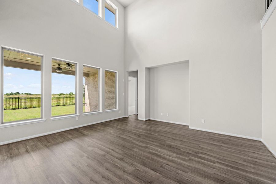 Spacious, unfurnished interior of a new home in Jubilee, Hockley (Image 31).