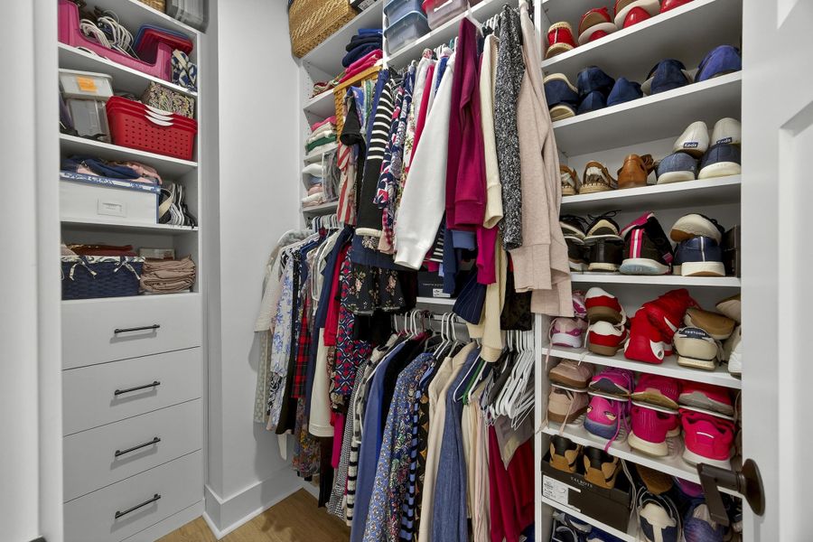 Close-up of interior finishes inside a home in Pineland Village, Summerville (Image 22).