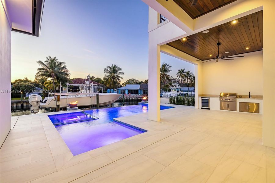 Exterior details and patio area of a home in , Palm Beach Gardens (Image 25).