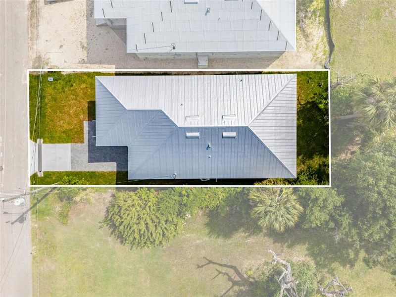 Exterior details and patio area of a home in , Punta Gorda (Image 23).