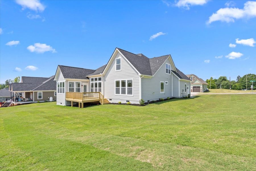 Representative exterior details of a home built from the Hartford Elite by Enchanted Homes in Smokey Hills, Campobello (Image 25).