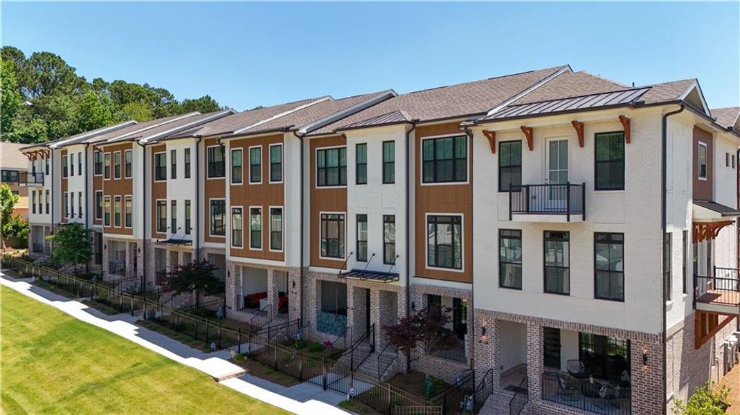 Image 44 of a home in Ecco Park. Image 44 of a home in Ecco Park.