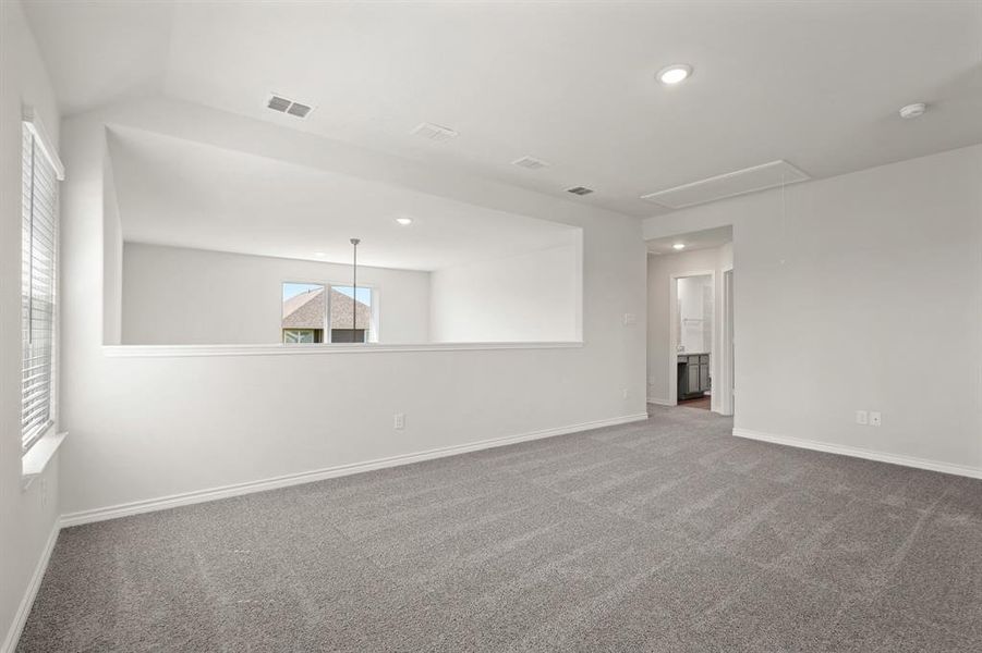 Spacious, unfurnished interior of a new home in Burgess Meadows, Cleburne (Image 10). Spacious, unfurnished interior of a new home in Burgess Meadows, Cleburne (Image 10).