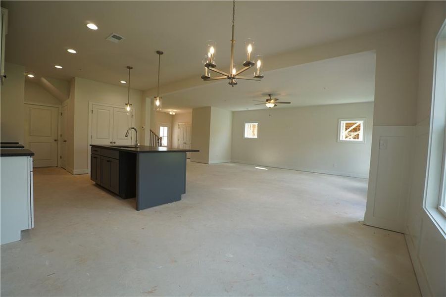 Image 16 of a home in . Image 16 of a home in .