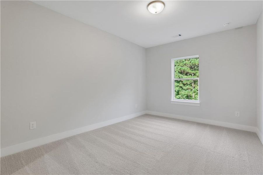 Spacious, unfurnished interior of a new home in Cambridge, Flowery Branch (Image 38). Spacious, unfurnished interior of a new home in Cambridge, Flowery Branch (Image 38).