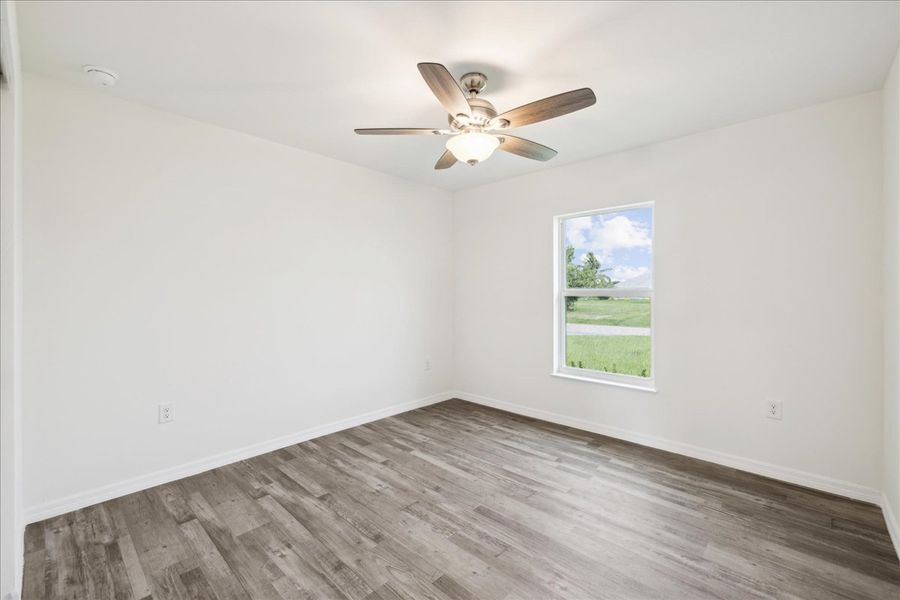 Representative unfurnished interior of a home built from the The Sunshine Retreat by Sunlife Homes LLC in Cape Coral, Cape Coral (Image 16).