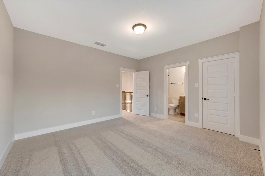 Spacious, unfurnished interior of a new home in ARTAVIA 50' Homesites, Conroe (Image 23).