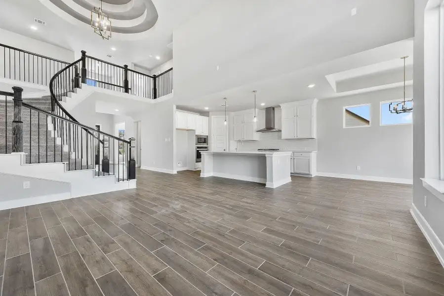 Spacious, unfurnished interior of a new home in Grand Central Park, Conroe (Image 22).